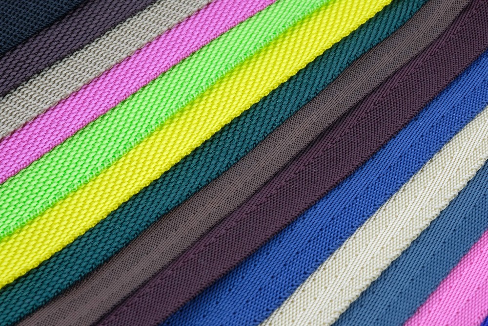 different colors of nylon strapping